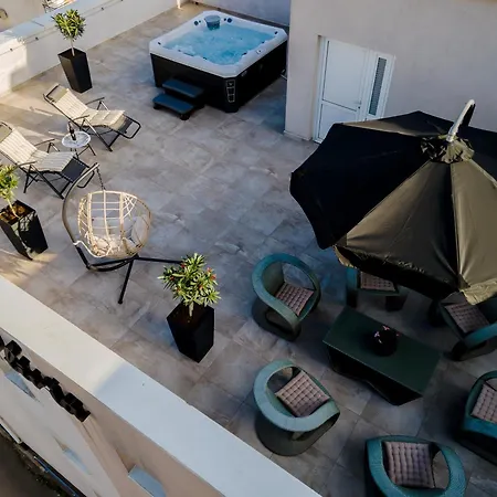 Appartamento Penthouse Olivia - Private Jacuzzi