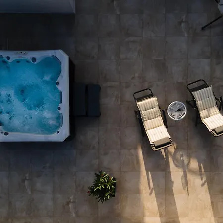 Penthouse Olivia - Private Jacuzzi Appartamento *