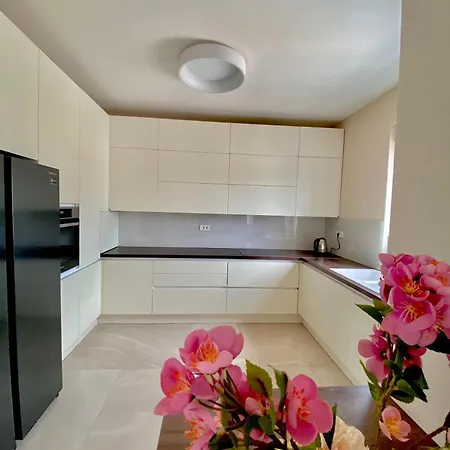 Lägenhet Luxury Penthouse Sky & Jacuzzi-Olivia Medugorje Međugorje