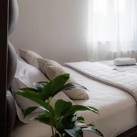 Luxury Penthouse Sky & Jacuzzi-Olivia Medugorje * Međugorje